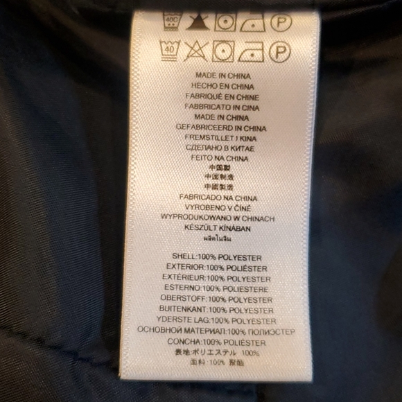 Michael Kors Blue And WhiteHoundstooth Puffer Vest - Picture 5 of 8